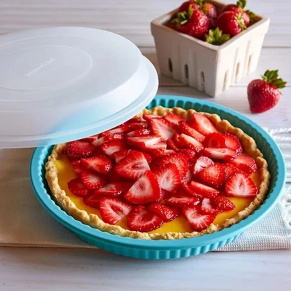 NEW PAMPERED CHEF TART PAN WITH LID - Picture 1 of 2